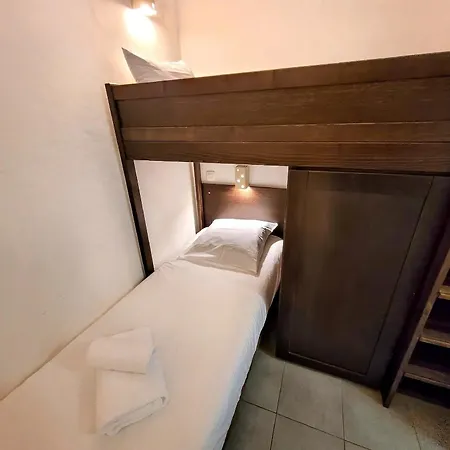 : 4 Pers, Piscine, Proche Centre - Fr-1-598-180